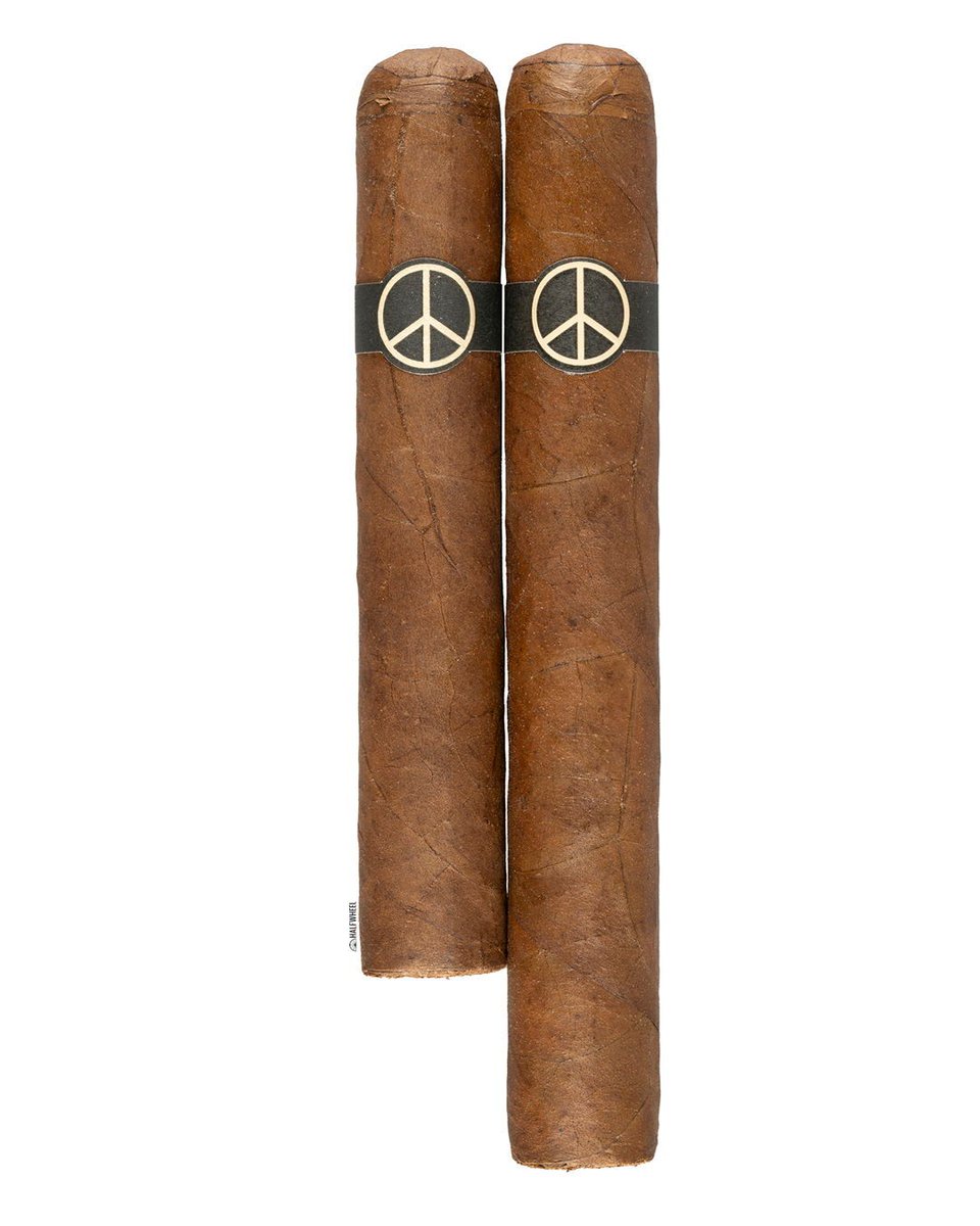 illusionecigars's tweet photo. π· by @halfwheel: That would be an average score of 91 for these two OneOff Black and Tans. @illusione_cigars
#cigar #cigars #cigarians #cigarporn #nowsmoking #halfwheel #ipcpr #cigarsociety #cigarlove #cigarart #cigarphoto #cigarlife #cigarlifestyle #botl #sotl #cigarworld #lighter #cutter #cigarlighter #newcigar #cigarro #humidor #cigarsmoker #cigarnation #premiumcigar #stogie
