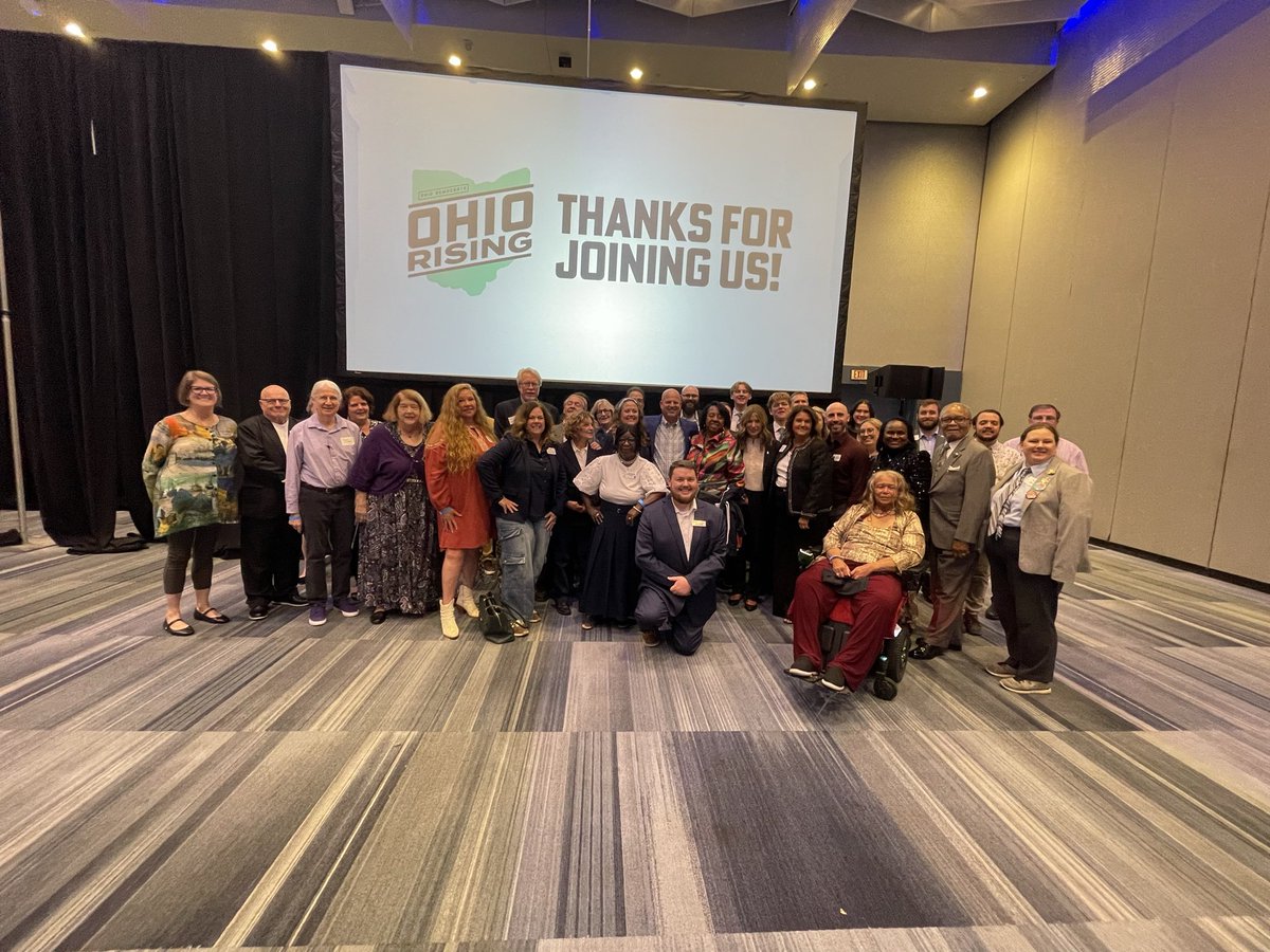 summitdems's tweet image. Summit County Democrats were well represented at the Ohio Rising Annual Dinner in Columbus last night!💙
Congratulations to our Chair, Mark Derrig, on receiving the Large County Chair of the Year Award for outstanding service, leadership, and commitment to our Party.