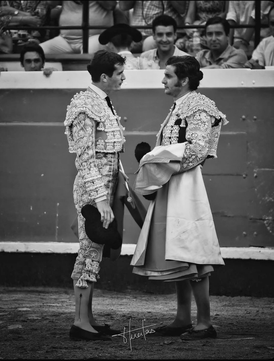 Maestro, ninguna palabra para explicar todo lo vivido. 
Gracias por tanto. Gracias por parte del toreo entero. 
❤️