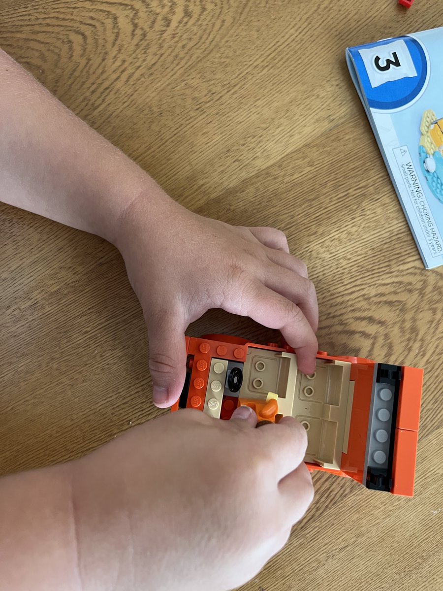 jm (@jalzatev) on Twitter photo 