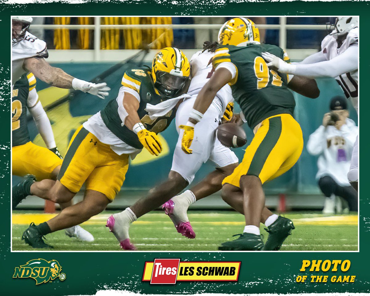 Keenan Wilson forced the fumble, Toby Anene made the recovery, and the Bison went on to score 38 unanswered points in Saturday's win over No. 8 Southern Illinois. 💪
