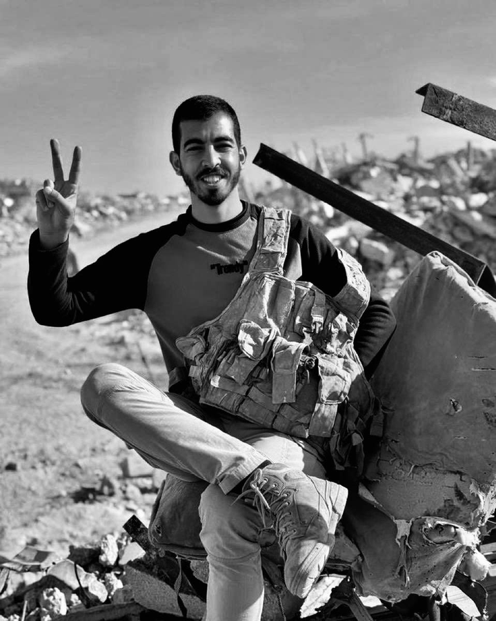 TurkiShalhoub's tweet photo. رحم الله الصحفي صالح الجعفراوي، قتلته الميليشيات القذرة، ذيول الصهـ ـاينة، هؤلاء الخونة ينفذون لإسرائيل ما عجزت عن تنفيذه طوال عامين. https://t.co/xQotZ8b7WR