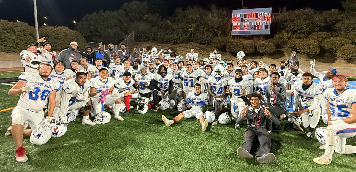 Justin Berna (@coach_berna) on Twitter photo Huge road WIN last night to open conference play 💪🏈 #WinTheDay #CultureOverScheme #FalconFamily #1and0 Huge road WIN last night to open conference play 💪🏈 #WinTheDay #CultureOverScheme #FalconFamily #1and0