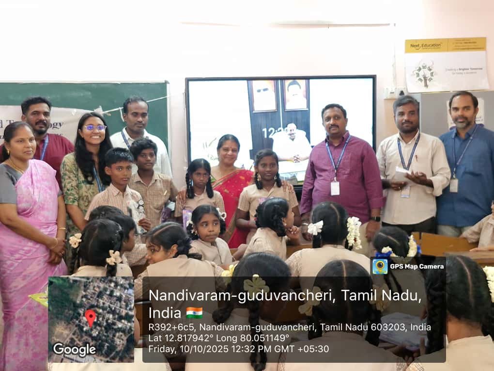 SoC_SRMIST's tweet image. 🌟 Outreach Program on “Modern Technology in the Real World” 
DSBS, School of Computing, @SRM_Univ  inspired Govt. Middle School students at Potheri East with sessions on modern tech & real-world innovation
Empowering young minds through STEM! 🚀
#SRMIST #DSBS #SchoolOfComputing