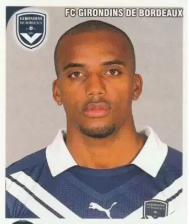 #unjourunjoueurduFCSM
Hier, il s'agissait du grand (par la taille 😅) Yaya Banana, 28 apparitions en 🟡 et 🔵!
Bravo à <a href="/BelinOlivier77/">Belin Olivier</a>, <a href="/alsasochalien/">Socio 180 #CordonnierOut #CalvezOut</a> et <a href="/Chagnex70/">Soshow70</a> qui l'ont reconnu avec le maillot des Lions indomptables du 🇨🇲 avec qui il compte 14 sélections.