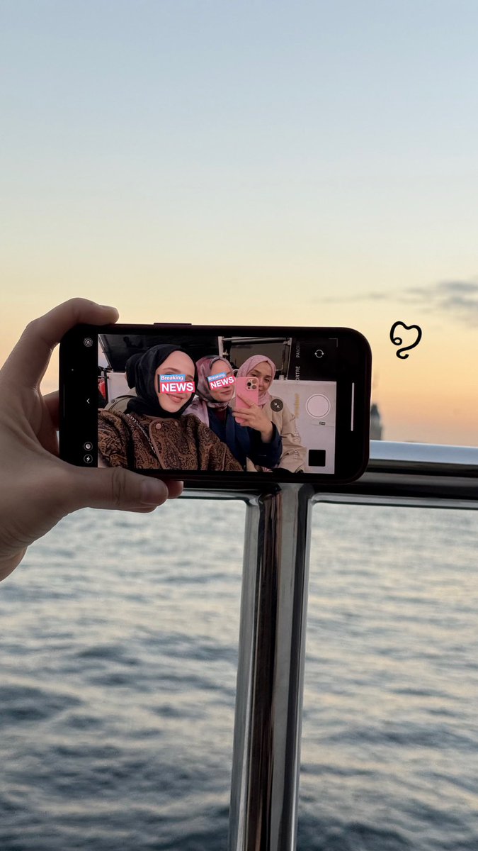 unzzille's tweet photo. Kızlar ve hayatı yaşanabilir kılan bacıları 🙂‍↔️💝
@BetlAtlan2 
@hicselseylerr https://t.co/prswb6nNi3