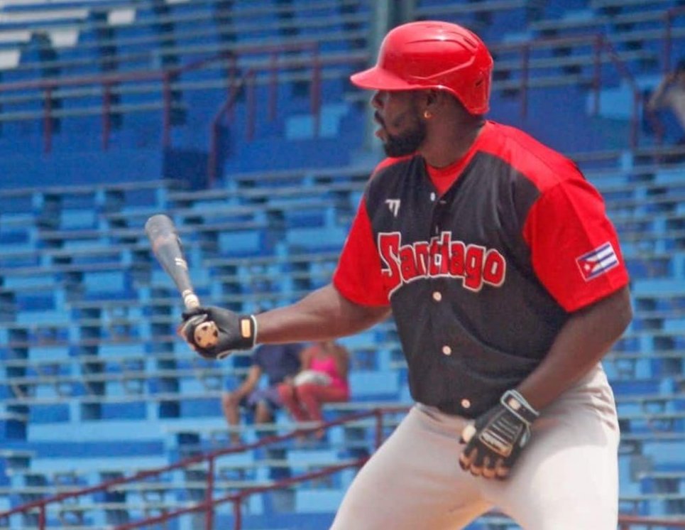 JuventudRebelde's tweet image. #DeporteCubano🇨🇺 #Beisbol #64SNB 

La incertidumbre del segundo tercio... A partir de ahora la estabilidad de los conjuntos de arriba puede verse golpeada, seguramente, por un «enemigo» no declarado de las últimas campañas nacionales

Los detalles ⬇️
juventudrebelde.cu/deportes/2025-…