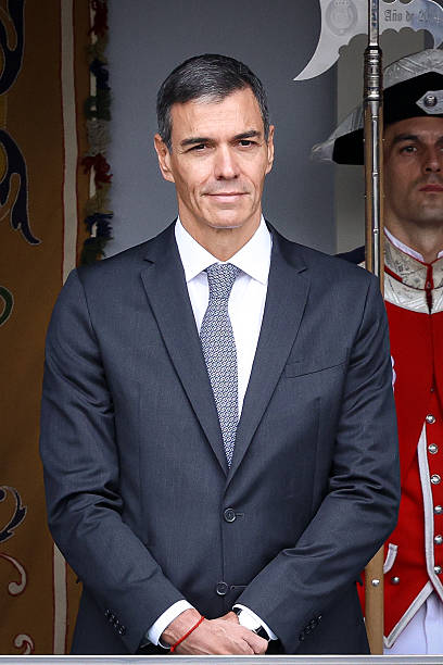 Él Presidente del Gobierno de España Pedro Sánchez Pérez Castejón.
Todo un gran LÍDER.