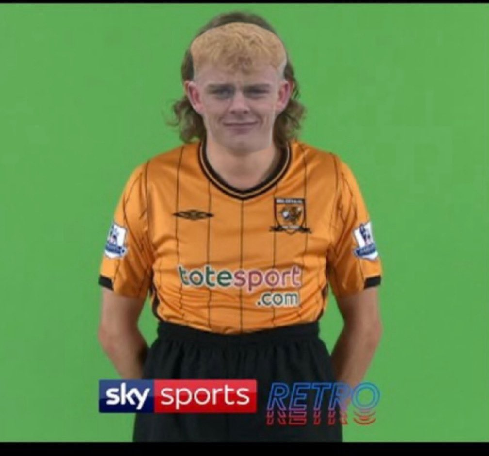 Shift da gan yr hogie er colli oedd ein hanes heddiw yn gem gynta’r tymor yn erbyn Aberconda. Debut i freshers Burko a MOTM Owain maes am ei performance yn ganol cae. A shout out i Gwyn am fod yn rent free yn pen chwaraewyr a cefnogwyr Aberconda trwy gem.