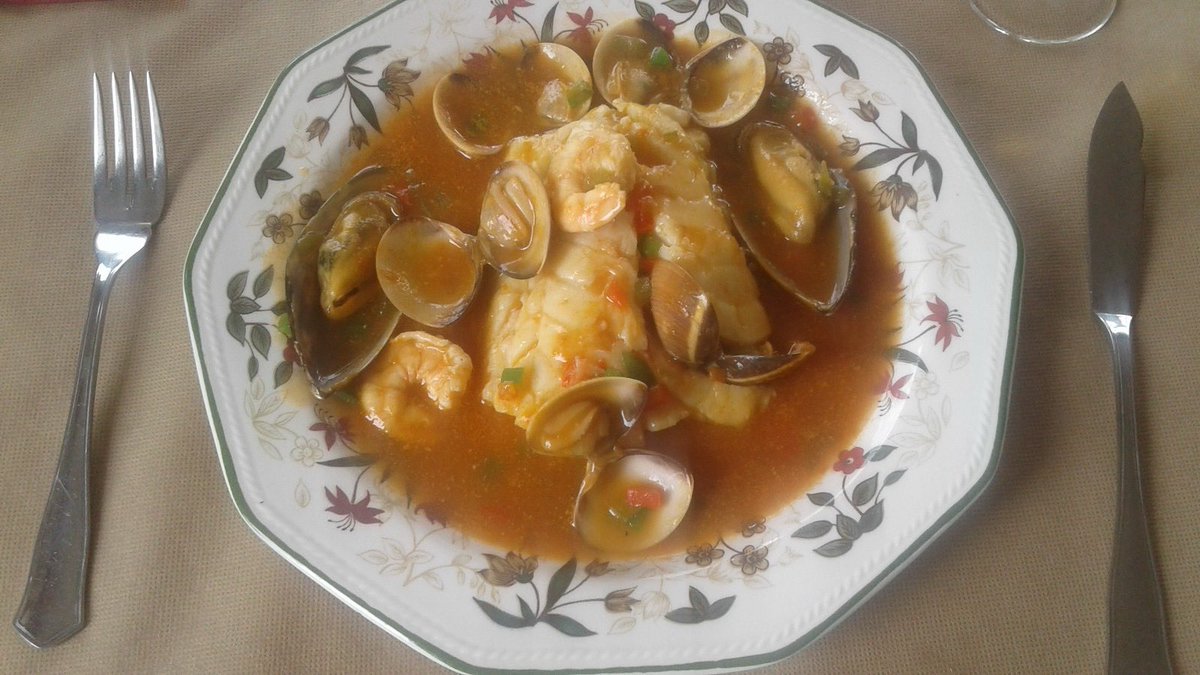 josecarrilloceo's tweet photo. La presentación y el sabor es importante, pero el marcar las mesas también. 

#Comida #Platos #Presentación #Protocolo #Servicios #Hostelería #PasiónPorLaSala #Carrilloneando https://t.co/t8gfvL233U
