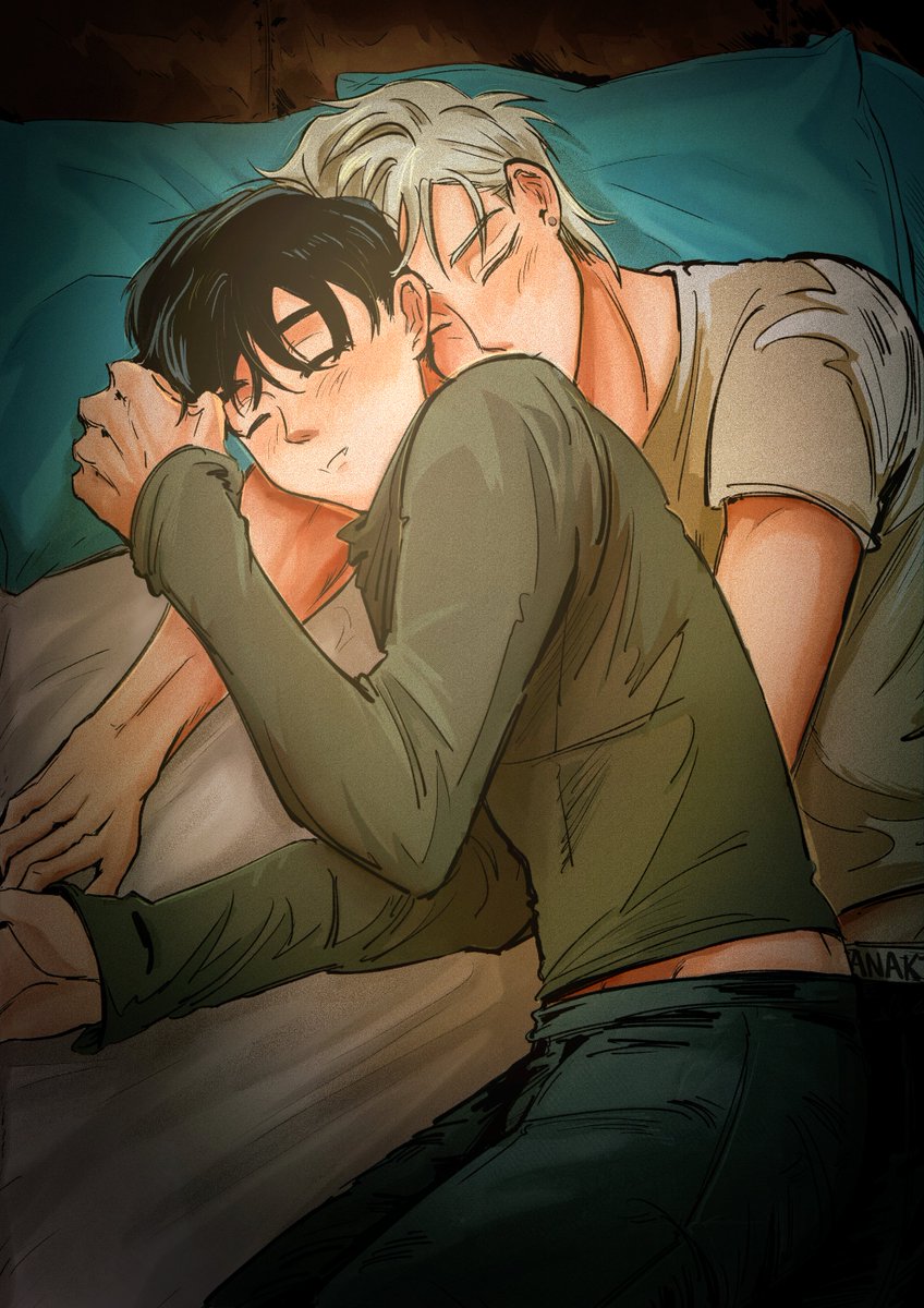 loveinapocalyps's tweet photo. caught the homies spooning each other on the couch at your drinking party

#tiiv #tillivan https://t.co/NfDkd61qOp