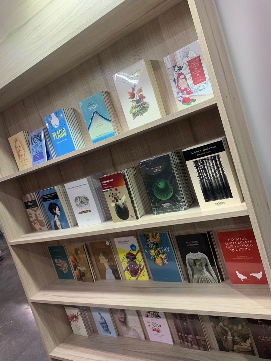 MarionnZavala's tweet image. 📣 Si andan por la @FeriaLibroMty no olviden echarse una vuelta al stand 830 de @FunambuloL ✨
Aparte de nuestras #Chicalotas, encontrarán joyas editoriales que se presentan este año en la #FILMTY.
Pásele, pásele por su ejemplar 👇💜🔥