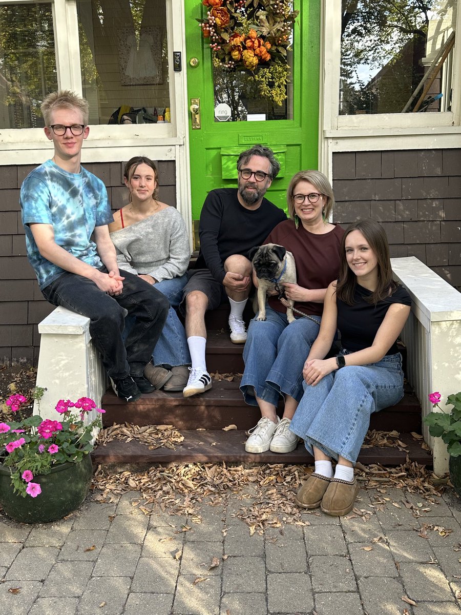 Sarah Cummings Truszkowski tweet media