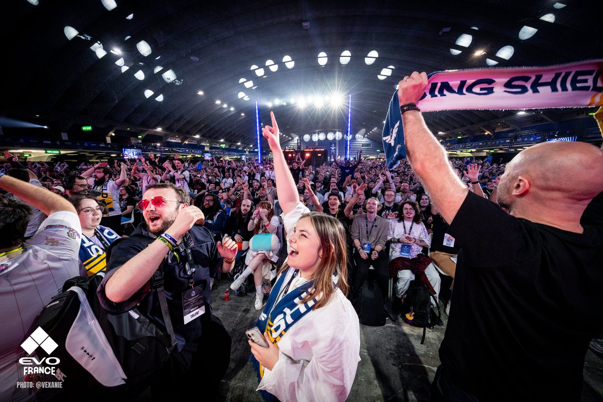Evo tweet media