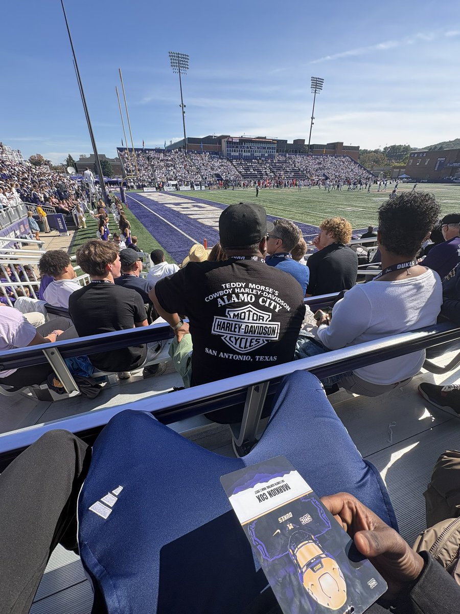 Markion cox tweet media