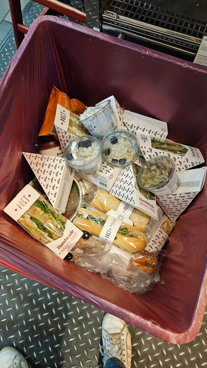 Russell Goldsmith tweet media