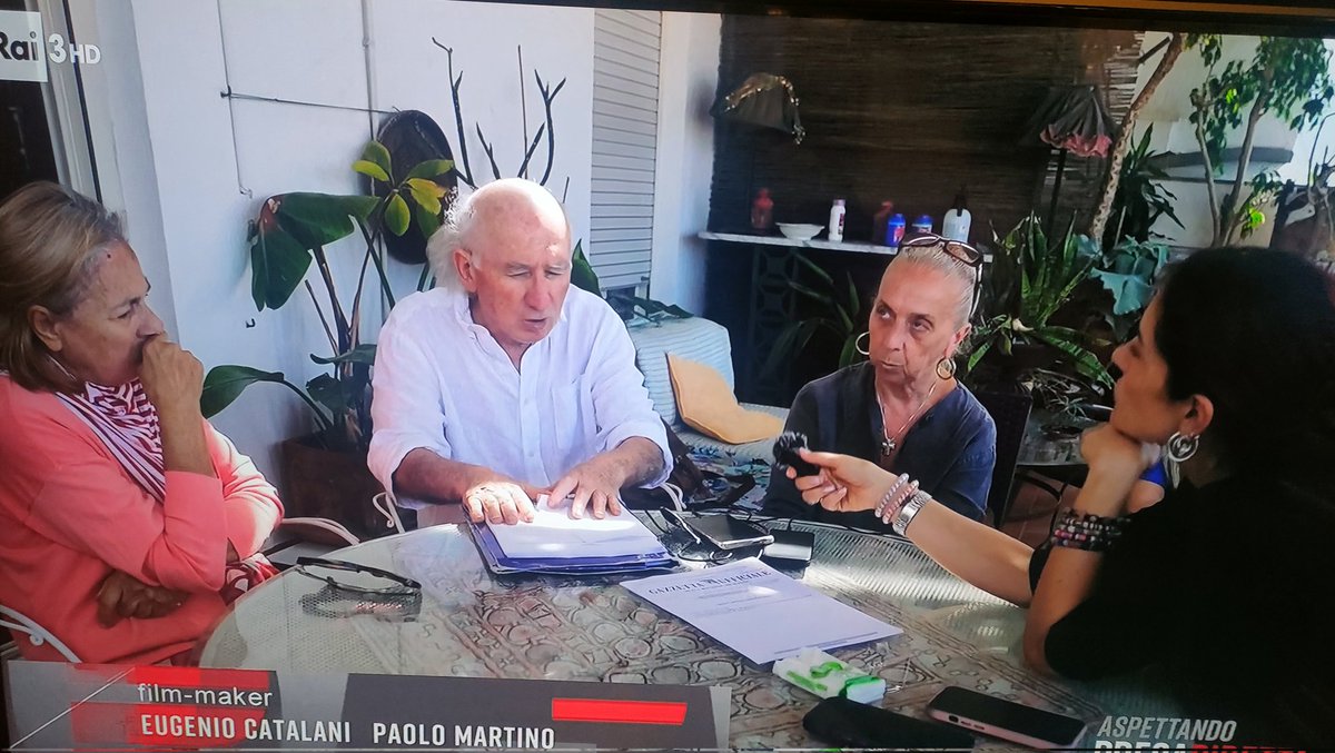 unoenessunoe's tweet image. Le mamme chiedono reparti dedicati alle tossicodipendenze, con personale dedicato, quando vanno nei Pronto soccorso sono respinte #PresaDiretta #crack