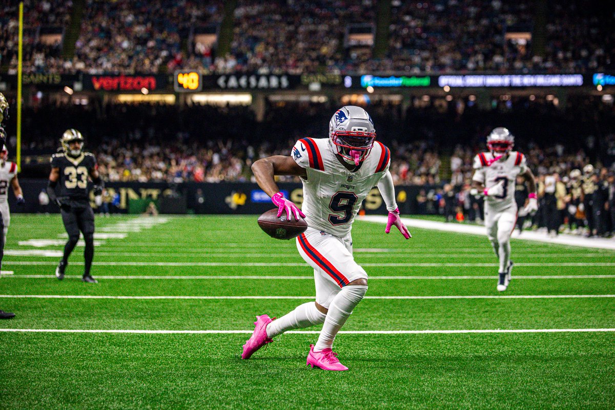 PATRIOTSdotCOM's tweet image. First half #NEvsNO highlights!
Maye to Douglas 53-yard TD: patriots.com/video/can-t-mi…
Maye to Boutte 25 yard TD: patriots.com/video/kayshon-…
Maye to Boutte 29 yard TD:
patriots.com/video/maye-s-2…