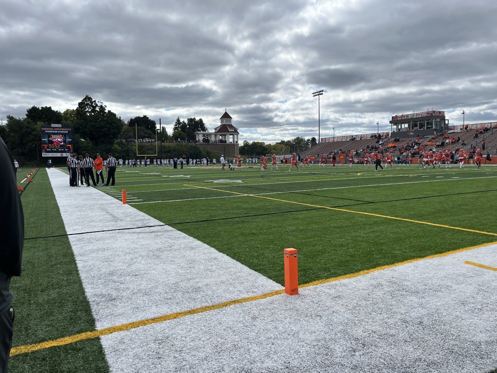 loganchestovich's tweet photo. Had a great time at a game day Carroll University yesterday! It was a great experience seeing the gorgeous campus, watching a great homecoming game with an awesome atmosphere, and talking with the coaches! Thank you for the opportunity! @CoachMantas @CoachHolleyCU @CoachBenMathias 

@piofootball @Trojanfball