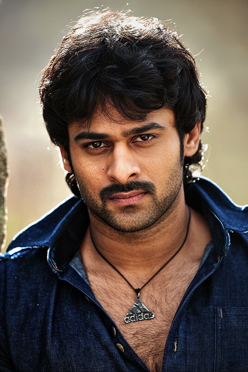 PaBlo_1979oct's tweet image. #Prabhas ✨