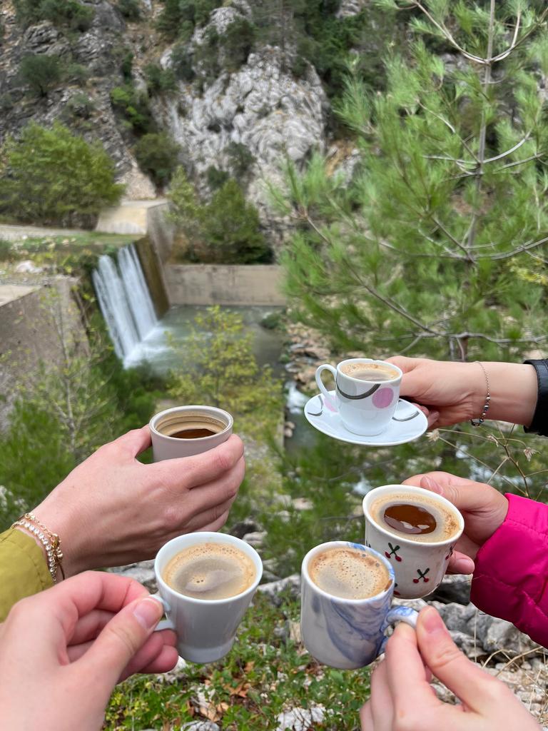 YucelAhsen's tweet photo. Güzel bacılarımla yürüyüş anısına..🪷❤️
İyi ki siz hamdolsun🤲
📍Belemedik Tabiat Parkı/Pozantı/Adana https://t.co/xE6gxp7mB0