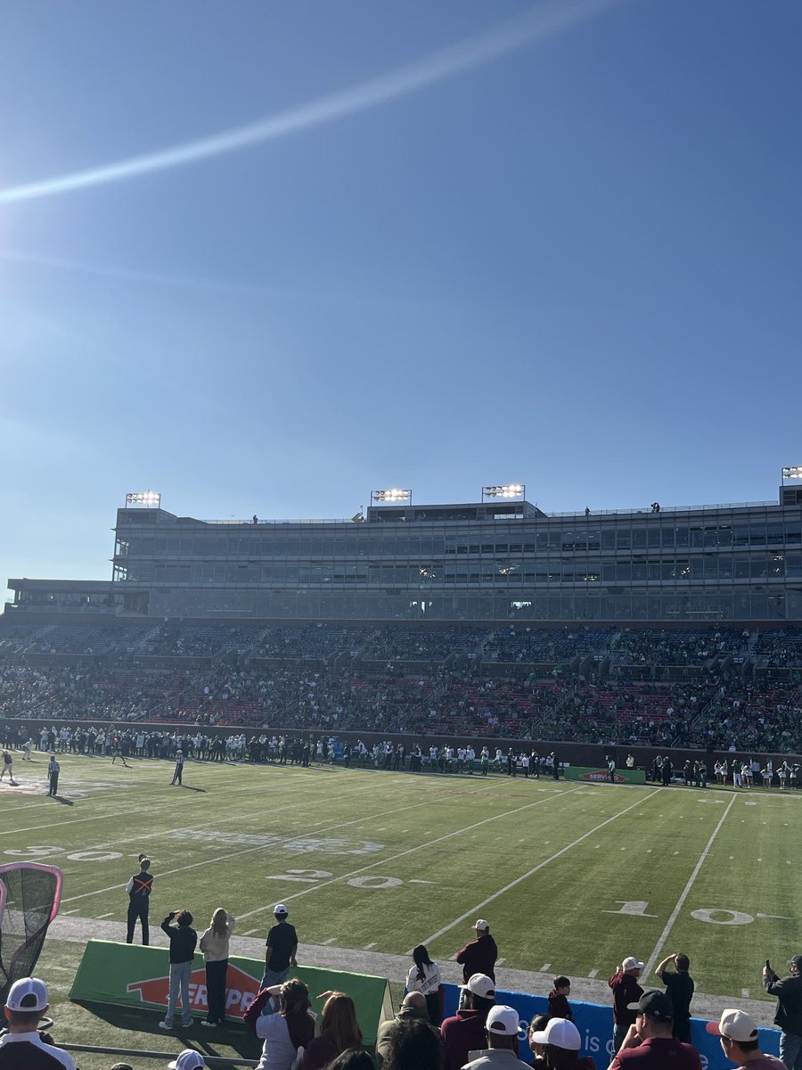 MaroonanGoldEnj's tweet image. You can also count the UNT fans on one hand