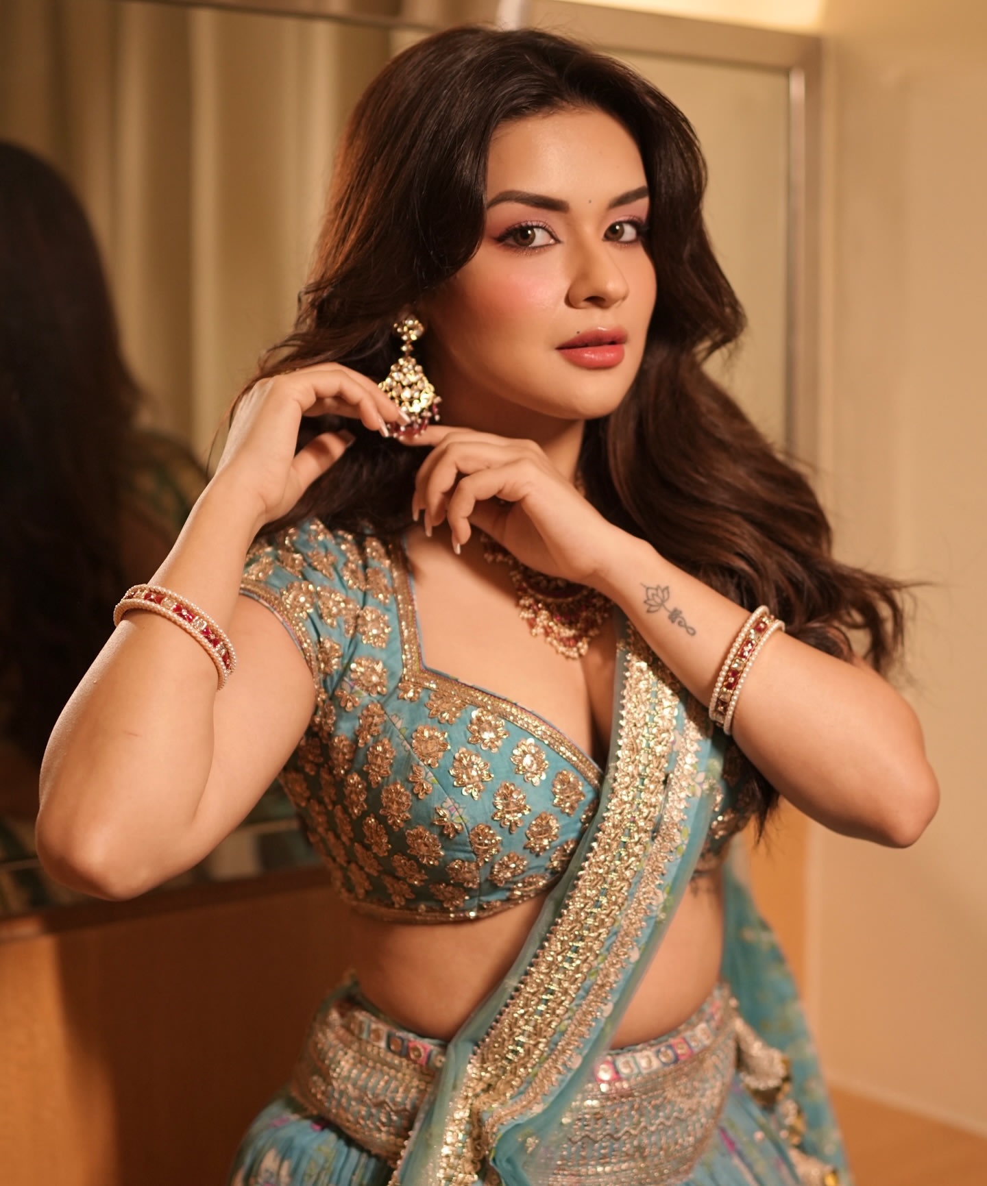 G3FNrxDXwAA-Mb-?format=jpg&name=large