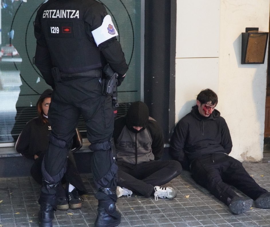 ✞ Nazareno tweet media