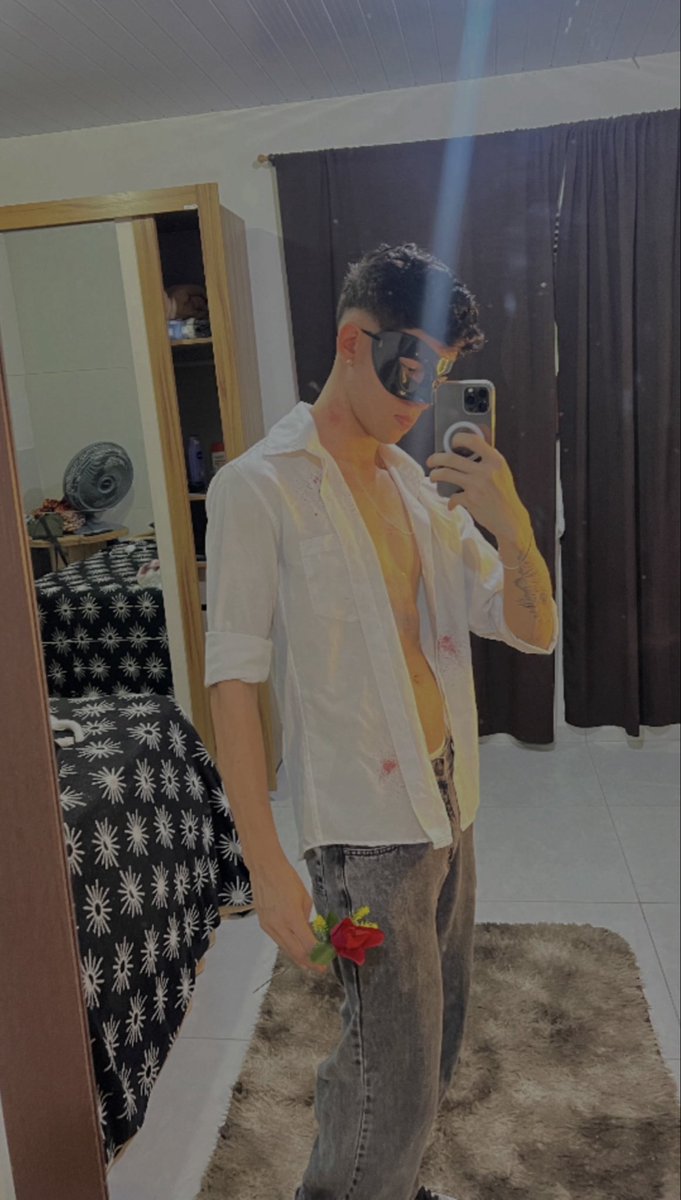 _Vitooor_0's tweet photo. 🎃👻 https://t.co/mplq2kzUTG