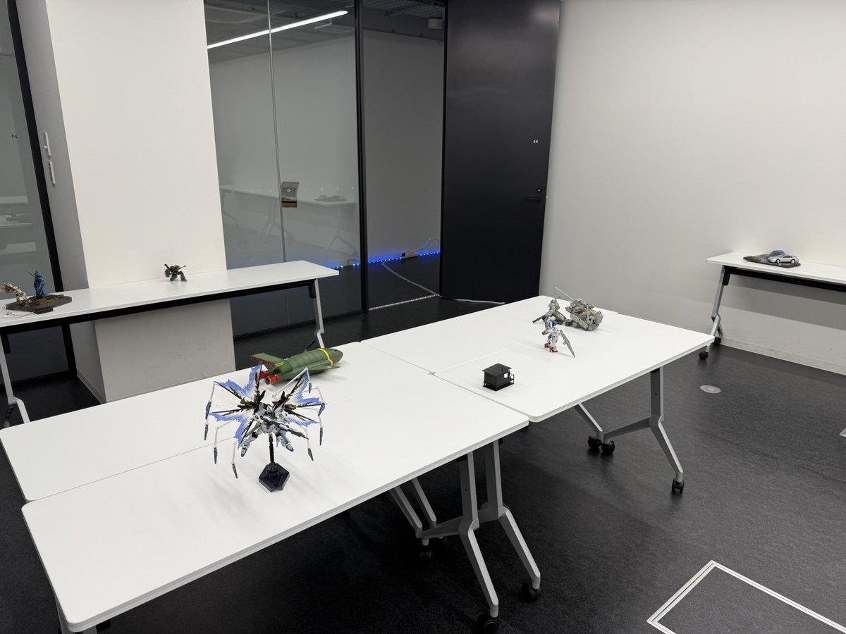 pramo_for_u's tweet image. 大学2日間の学祭で塗ってました

自分が実習で準備があまりできなかったり、天候等も重なった結果例年より展示数が大幅に減ってしまったのですが、
それでも来てくれたお客様達に大感謝です！！ありがとうございました！！

#ウォーハンマー