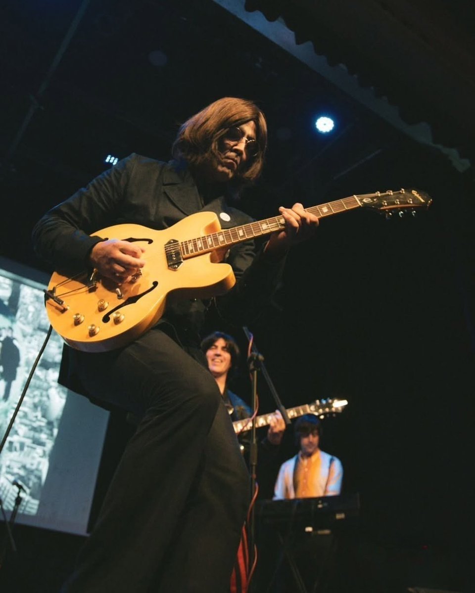 🗓️Dissabte 18 d’octubre, de 14 a 16 h, Javier Godoy oferirà un concert acústic🎸  amb melodies dels Beatles a la Sala Polivalent. ℹ️Aforament limitat.

@mercatsbcn