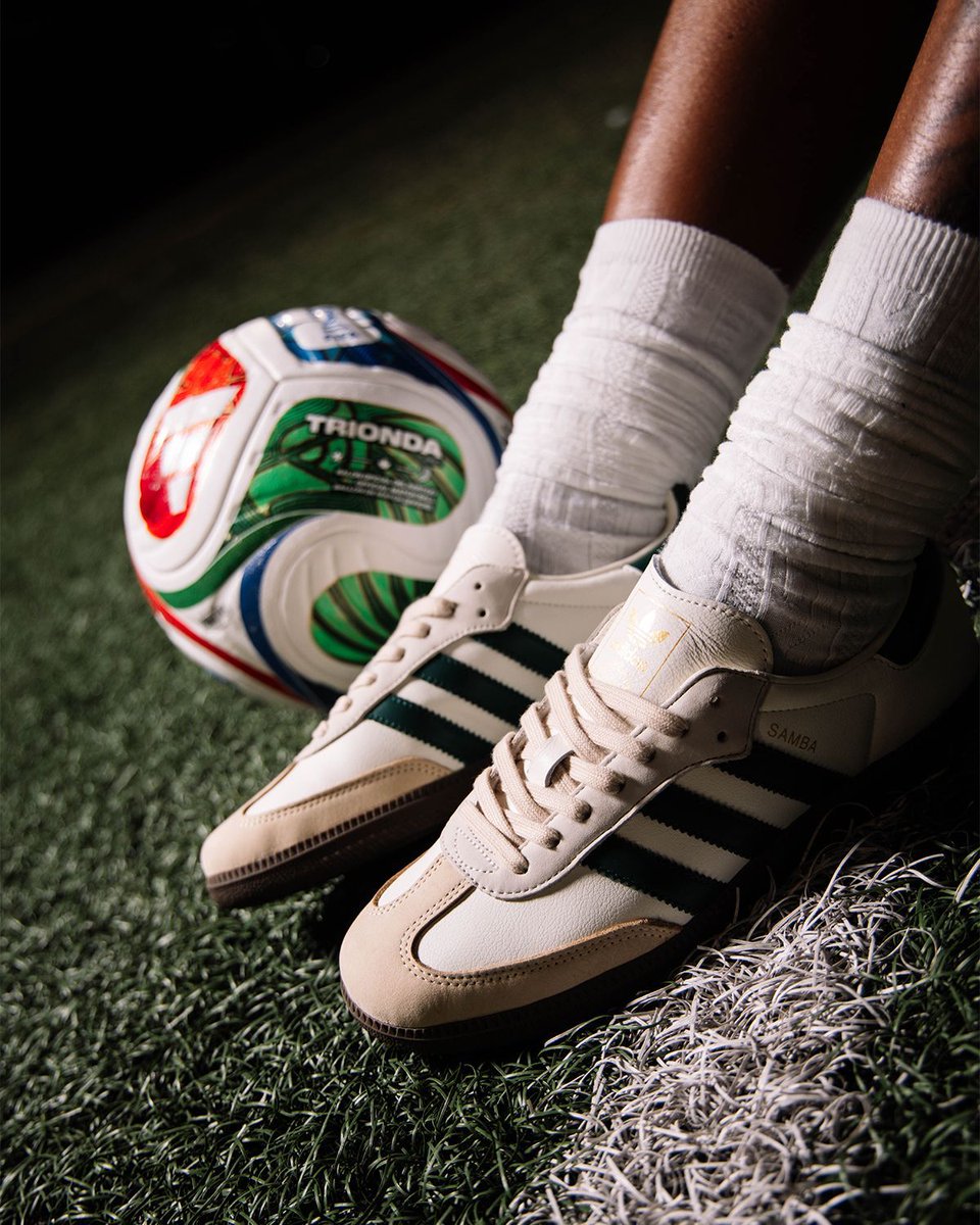 adidas gazelle silver green womens Adidas Samba Exotic main image 1