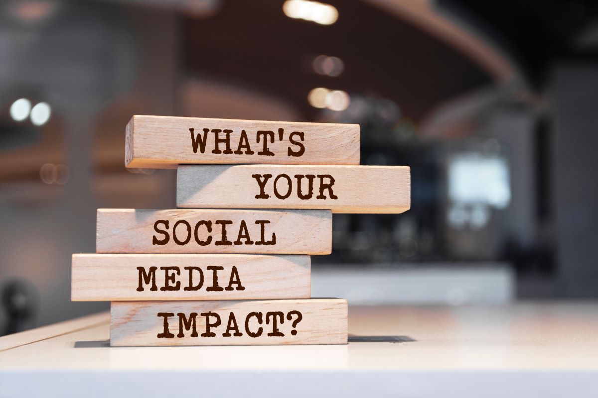 JCPinSomerset's tweet image. Your social media could affect the chances of finding a job!
Recruiters and employers can look at your online activity to learn more about you, but will they like what they see?
@TotaljobsUK has useful advice to make sure they do here: ow.ly/LFqO50X9MWv
#JobSearch