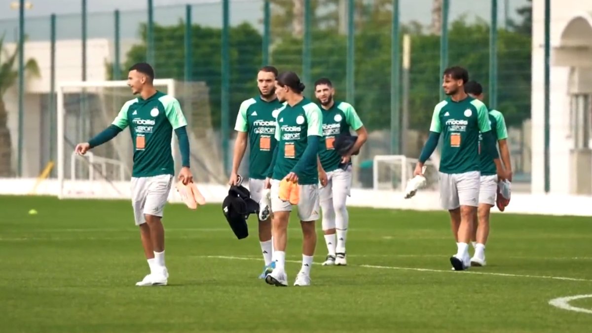 LGDFennec's tweet image. Algérie-Ouganda (J-2) : La reprise des Fennecs en Vidéo #TeamDZ
Lire l&apos;article &amp;gt; 
lagazettedufennec.com/algerie-ougand…