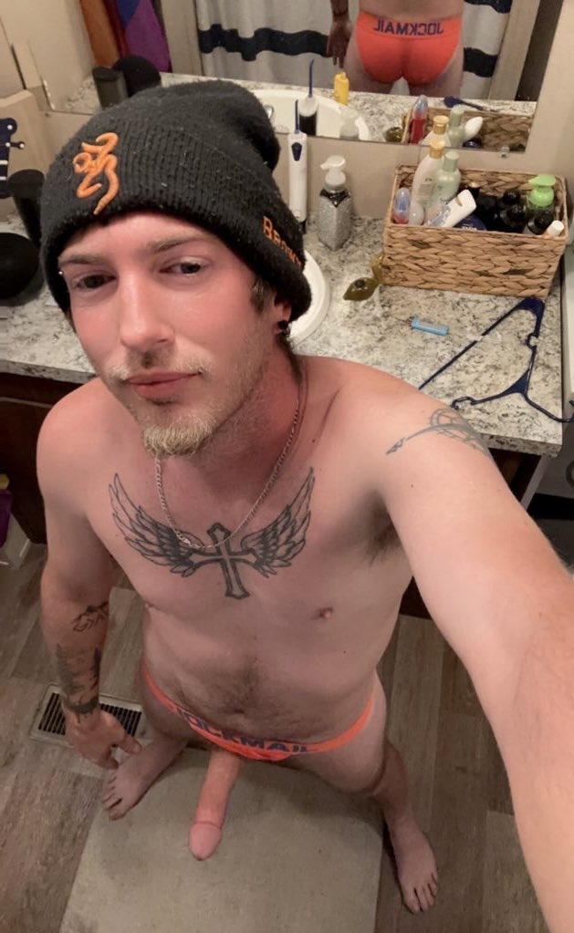 RepoJr88's tweet photo. 🍆🤤Repost if your dropping to your knees to service daddy’s cock🤤🍆
https://t.co/ahwUqqto7p 35% OFF! https://t.co/zATx4mn6tY