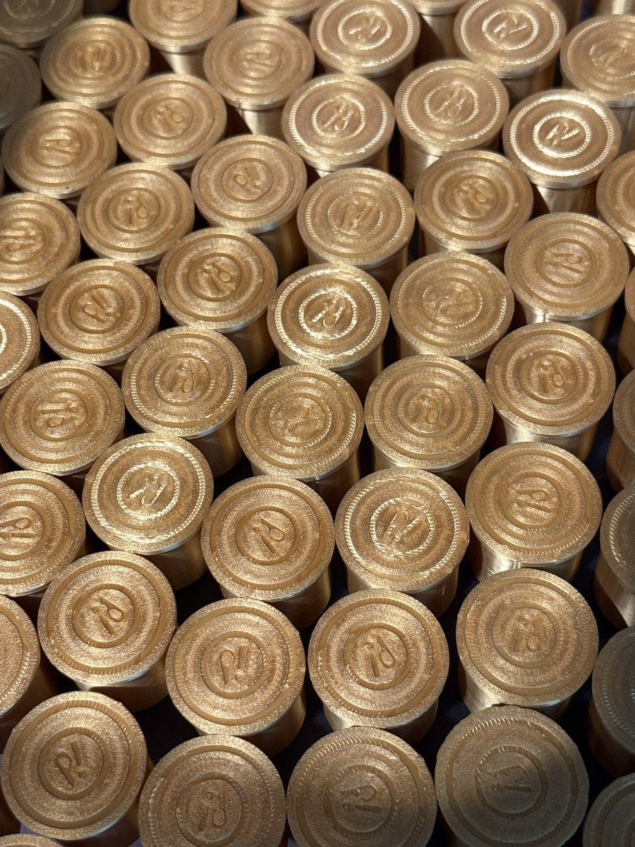 Pops Exotics tweet media