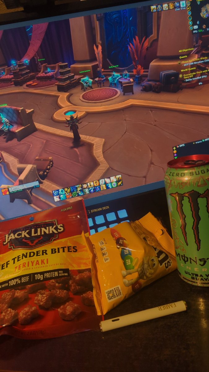 𝔢 𝔩 𝔩 𝔦 𝔢 tweet media