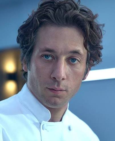 sabzsgizo's tweet image. A cigarette hates to see this mf coming