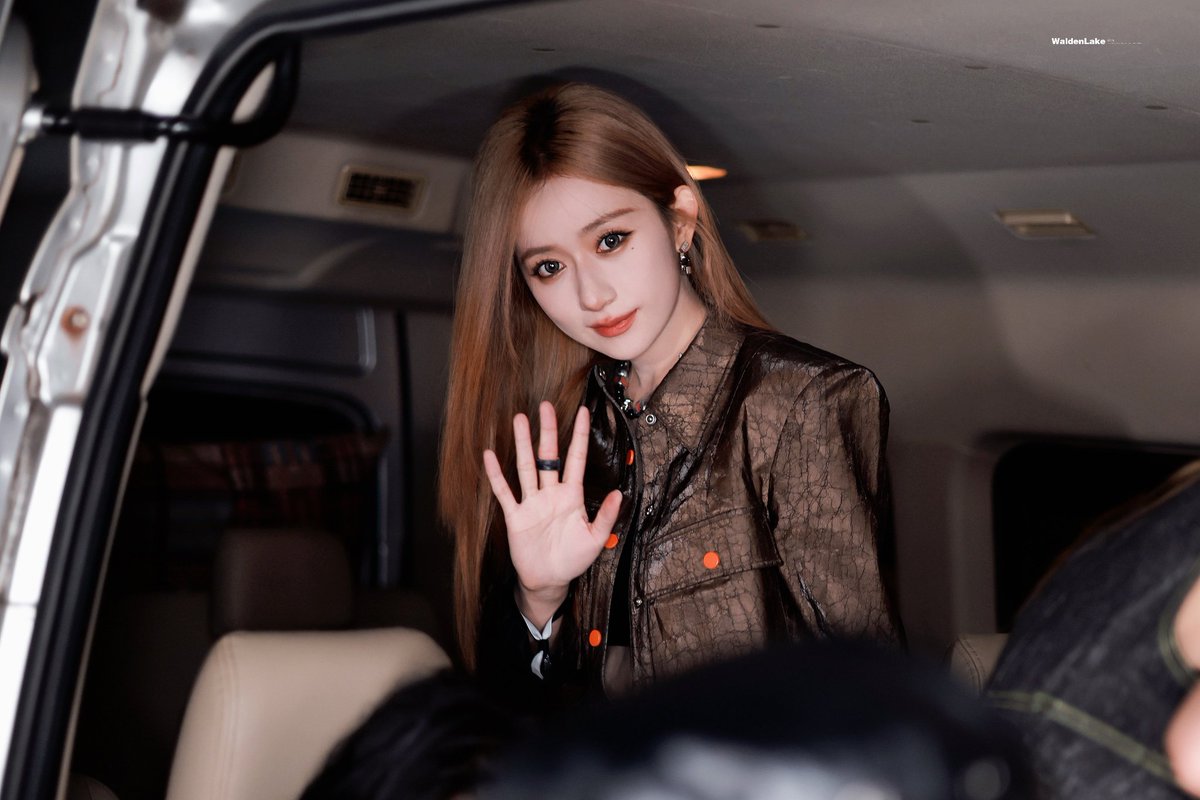 jiang0618_'s tweet photo. ©瓦尔登湖Walden_蒋舒婷 https://t.co/9Tg17uWMNa