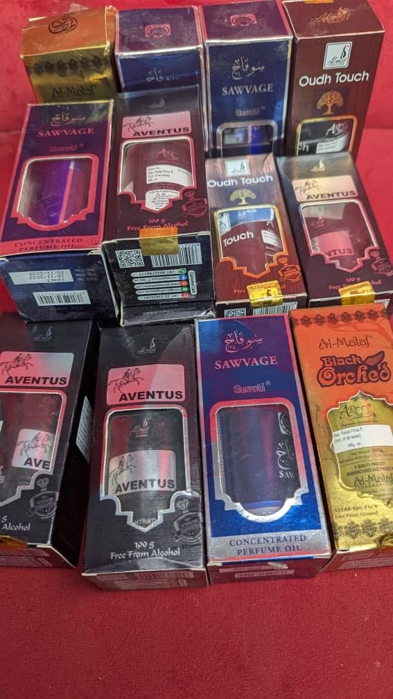 oku_yungx's tweet image. PROMO !!!! PROMO !!! PROMO!! 🎉
NEED TO CLEAR THIS BATCH OF OIL PERFUMES.
14 pieces left.
100 ML - Dior Suavage
Tom ford black orchid
Creed aventus
Oud touch by Frank Oliver.
35k ONLY FOR JUST TODAY. ✅✅✅
THIS ISN’T MUCH FOR SOME PEOPLE HERE.
PLEASE PATRONIZE SO A…