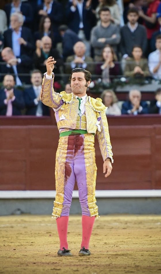 MansoDescastado's tweet photo. totalmente huérfano, totalmente hundido.
gracias por todo. https://t.co/UKXmXuwkPB
