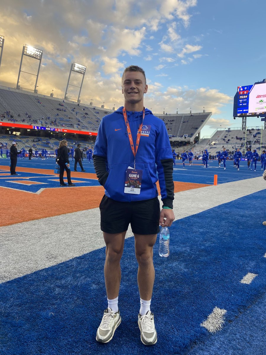 Had a great game-day visit yesterday at Boise State! Thanks Coach <a href="/ZakHill10/">Zak Hill</a> and <a href="/kyleyoung_BSU/">Kyle Young</a> !