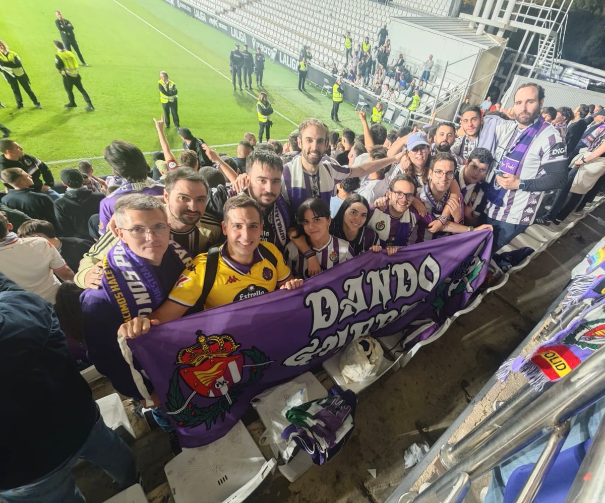 TRES PUNTITOOOOOSSSSS #OnTourBurgos #SiempreDandoGuerra 💜