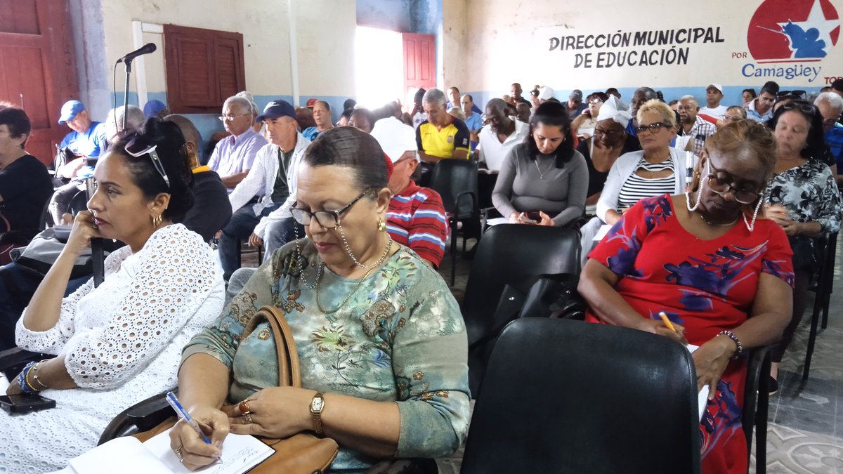 Evalúa dirección política de Camagüey medidas para enfrentar la actual situación epidemiologica