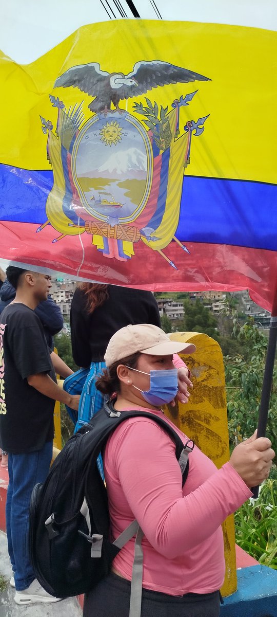 La protesta pacífica no es terrorismo.

Estamos cansados de la violencia que vivimos todos los días, del abando a la salud y la educación.

#FueraNoboaFuera #nosomosterroristas