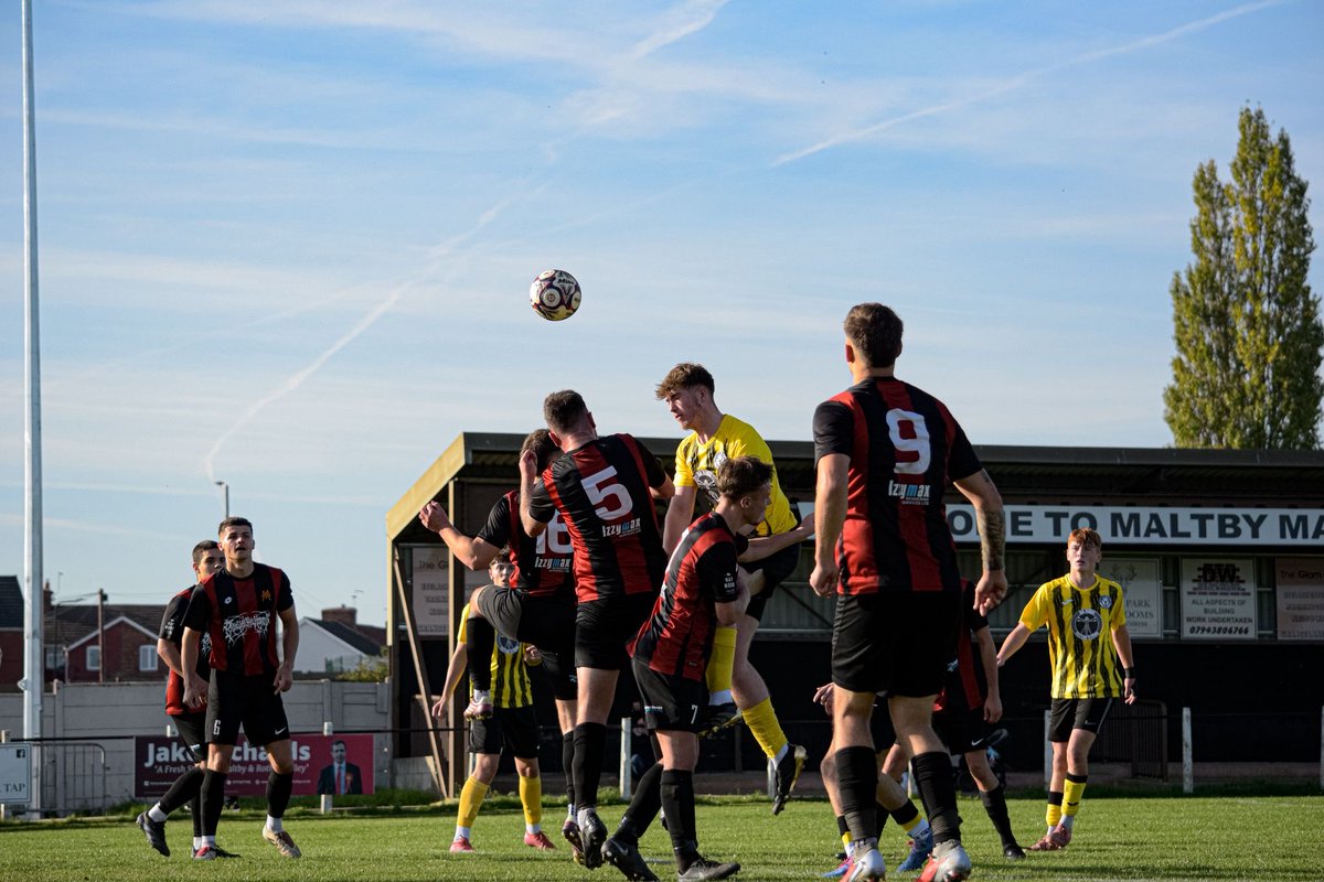 📸 Some match action photographs from the Reserves’ game against Parkgate Reserves, on Saturday.

Credit: Brooklyn Manley-Holling

#UTM #Miners