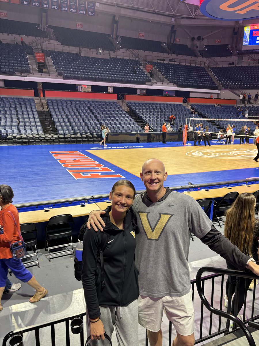 Don’t get to see many of em but when I do it’s always a great day. 
My Vandy girl. 😍