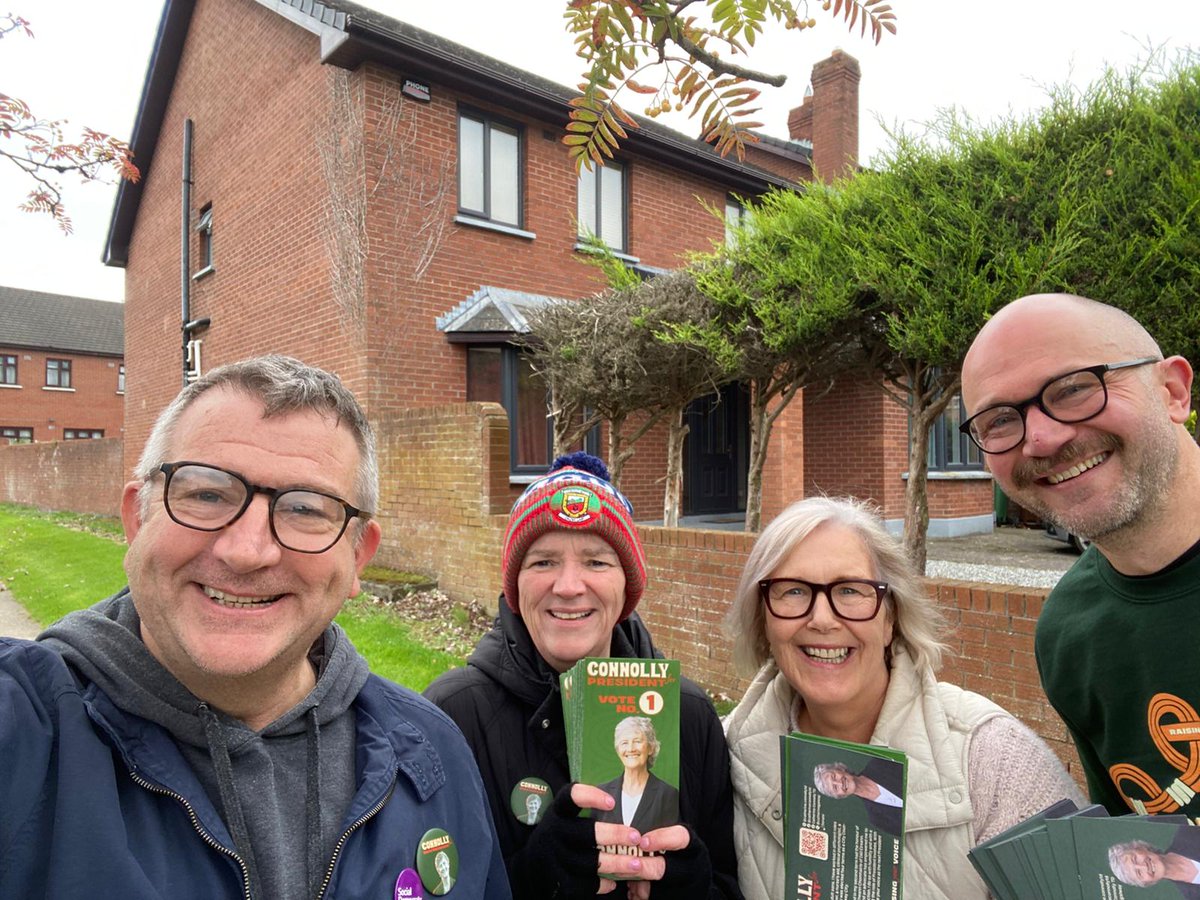 Great reception on the Sallins Road today!

Lá iontach ar Bhóthar Sholláin inniu! 

Más mian leat a bheith páirteach sa bhfeactas anseo i gCill Dara Thuaidh, cur teachtaireacht chuig an leathnach seo, nó sínigh suas ar líne ag:

catherineconnollyforpresident.ie