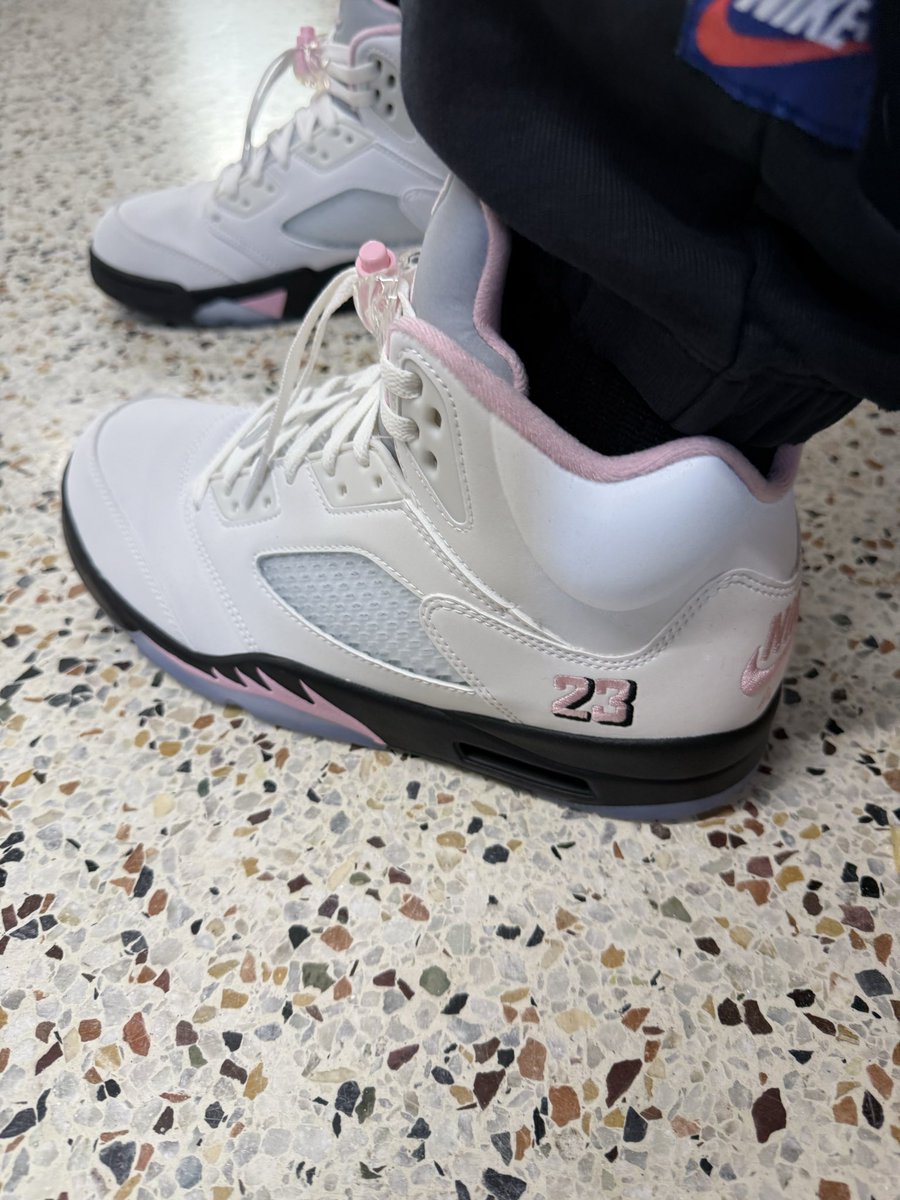 REMARK1OF1's tweet image. The quality isn’t the greatest, but I absolutely love these!