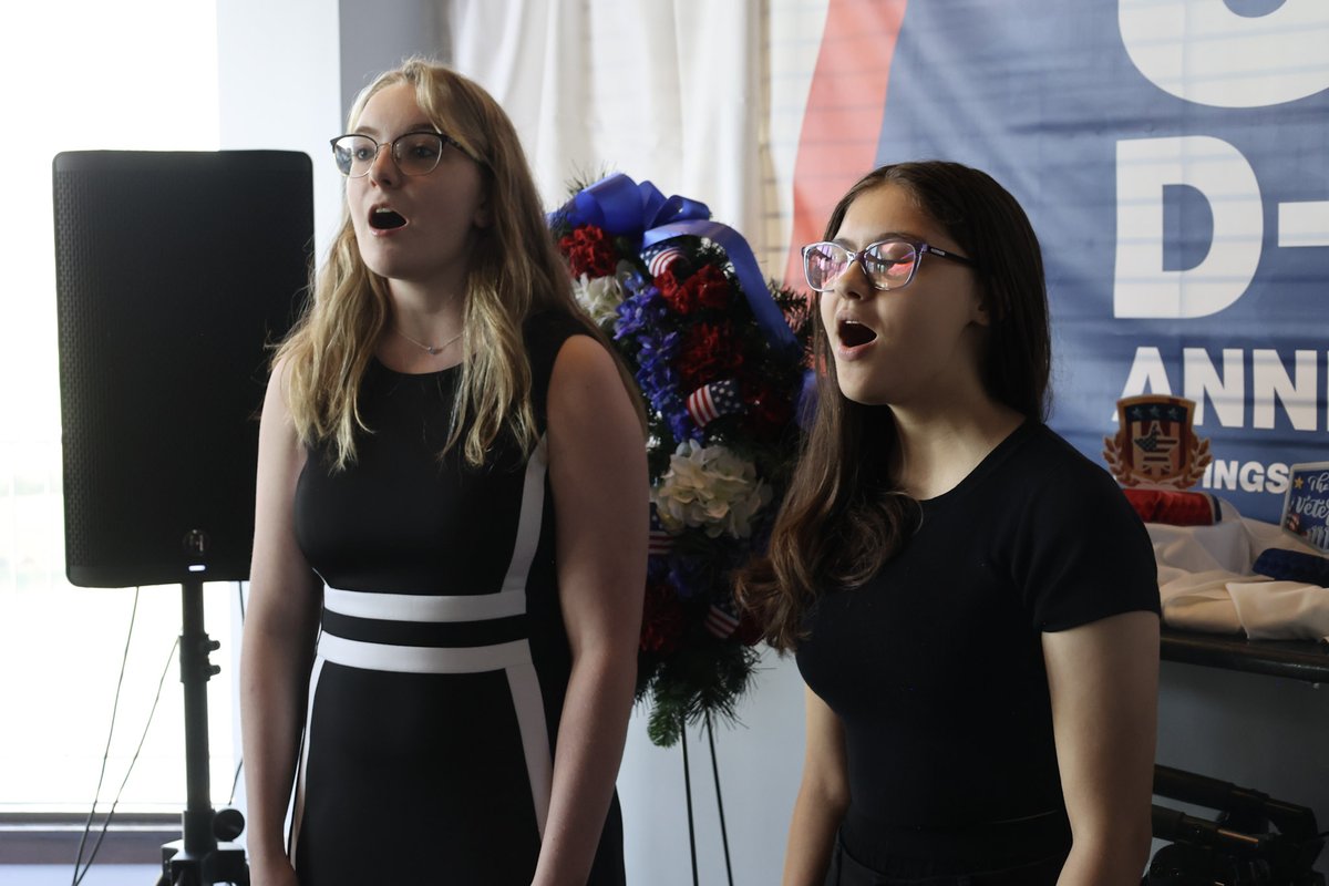 GolfWhitePines's tweet image. Join the Bensenville community in celebrating veterans at the annual Veterans Day Breakfast, 9 a.m. Tuesday, Nov. 11. Sponsored by the #UPSStore of Bensenville-Wood Dale, breakfast is free for in-district veterans, spouses &amp;amp; #HealthyMindsHealthyBodies. #WhitePines #ThankAVeteran